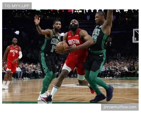 篮球新手须知：如何正确理解和应用NBA防守三秒规则