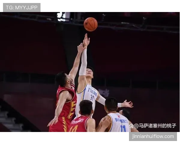 篮球中线规则详解：如何正确划分半场并判断球权归属